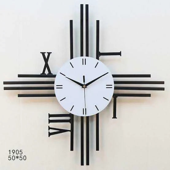 1905 Wall Clock – A Timeless Masterpiece of Traditional Elegance